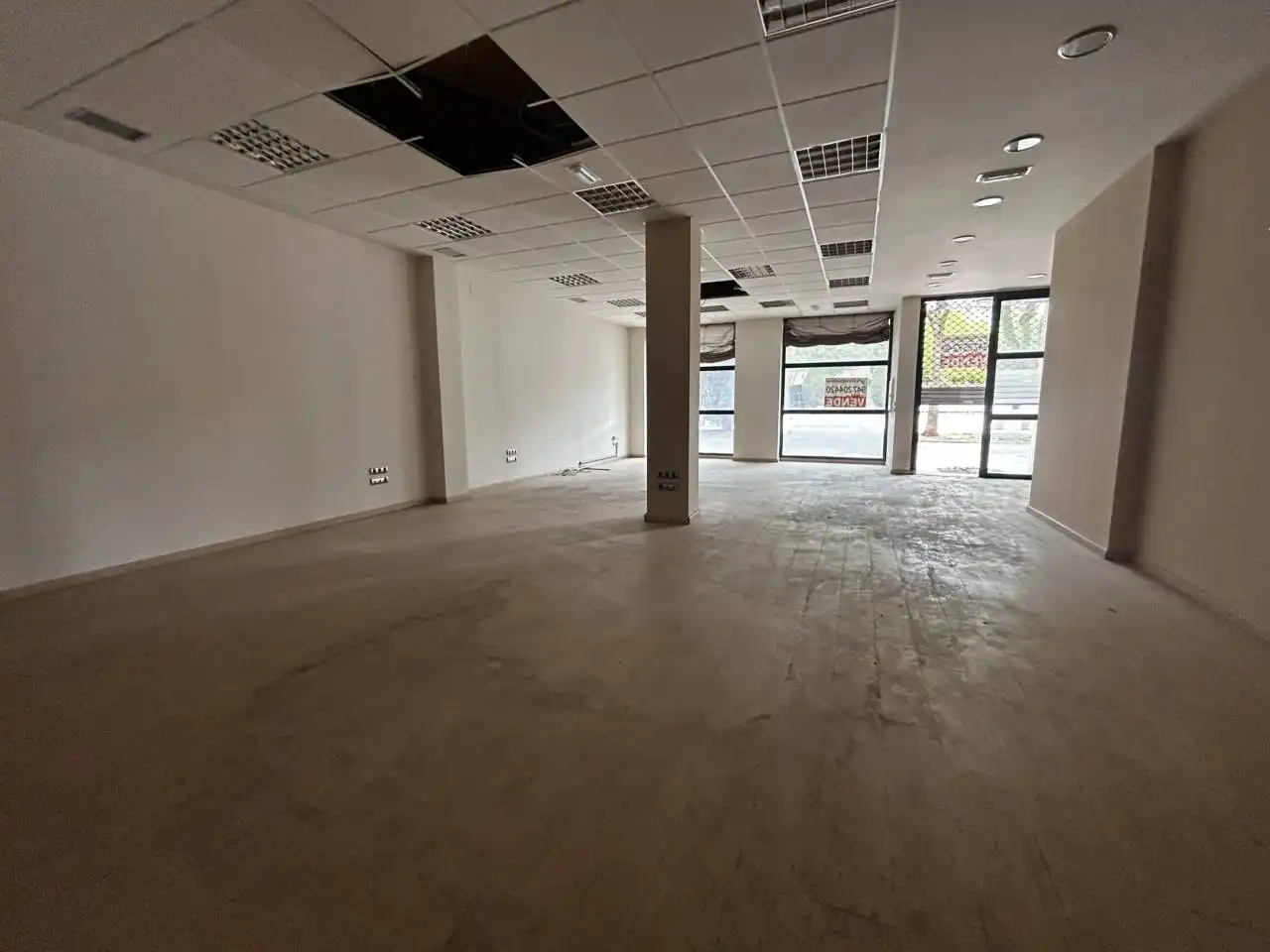 Business premises for sale in Plaza Jurista Cirilo Álvarez, imagen 12