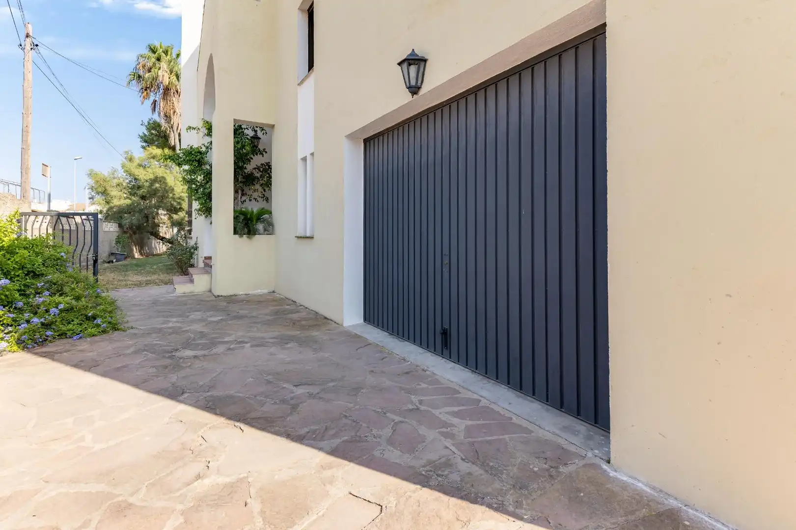 Vista exterior de Casa o chalet en venta en Almazora / Almassora con Jardín privado, Terraza y Trastero