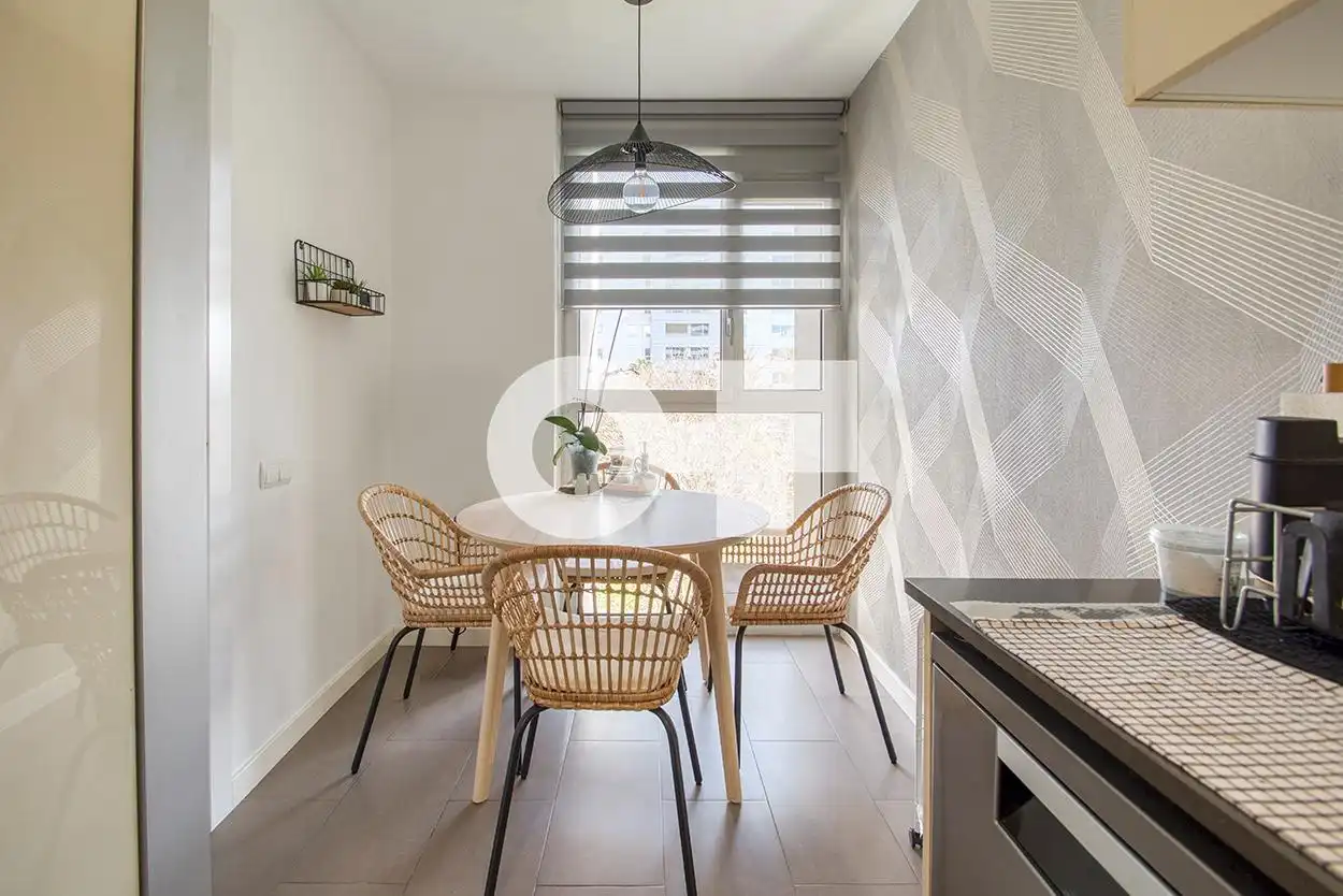Comedor de Piso en venta en Barcelona con Aire acondicionado, Calefacción y Jardín privado