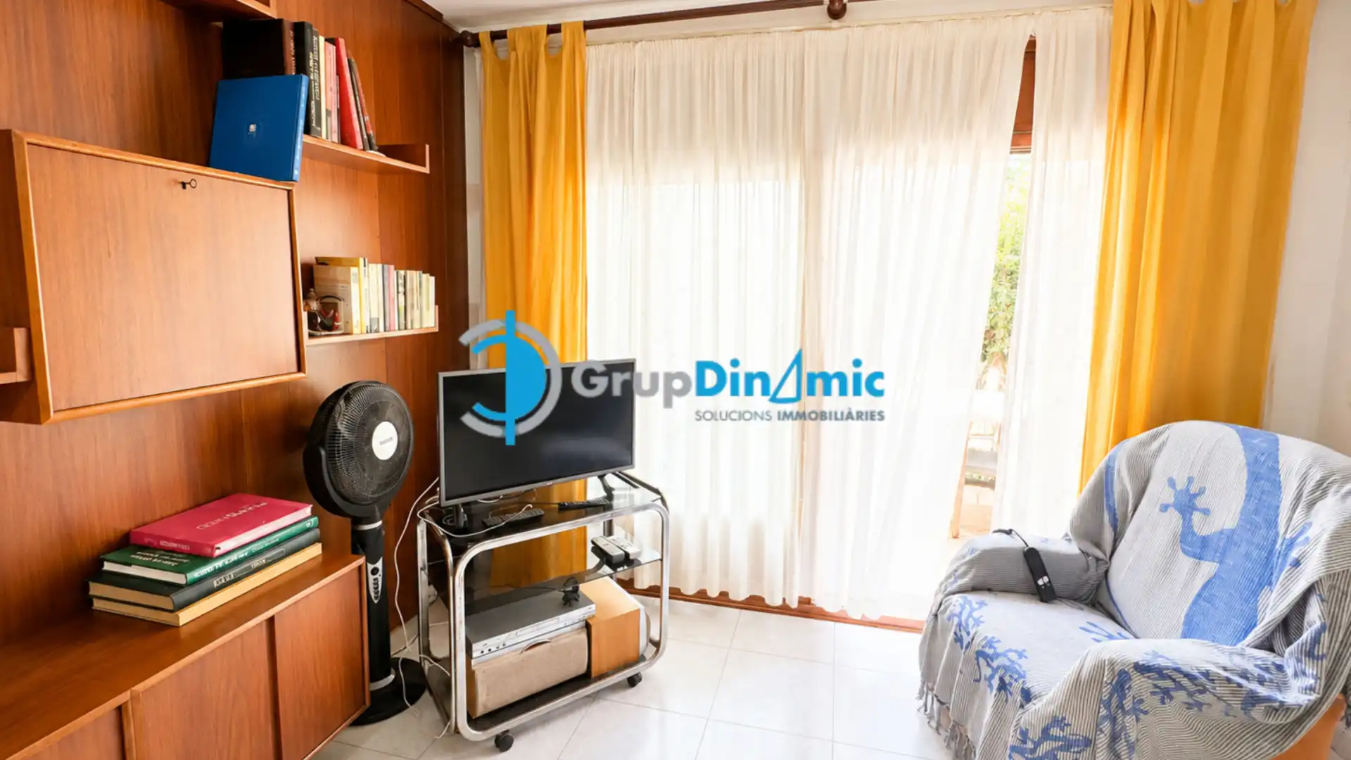 Living room of Flat for sale in Palamós  with Heating, Oven and Balcony