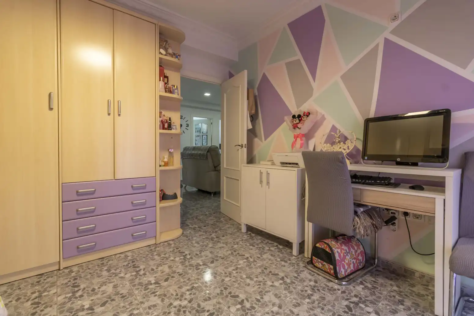 Bedroom of Flat for sale in Sevilla  with Air Conditioner, Storage room and Balcony