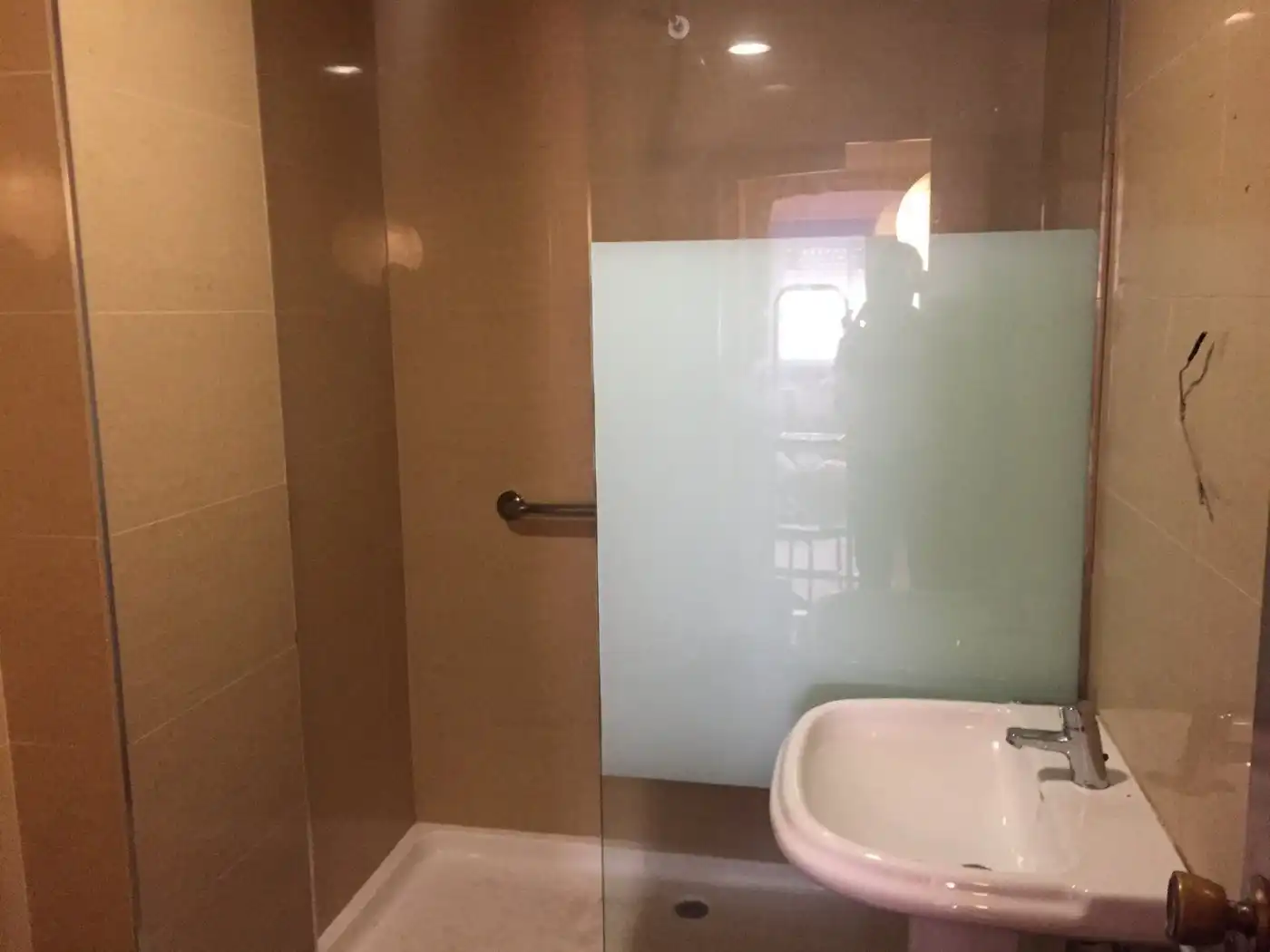 Badezimmer von Wohnung zur Miete in Valencia mit Terrasse, Möbliert und Balkon