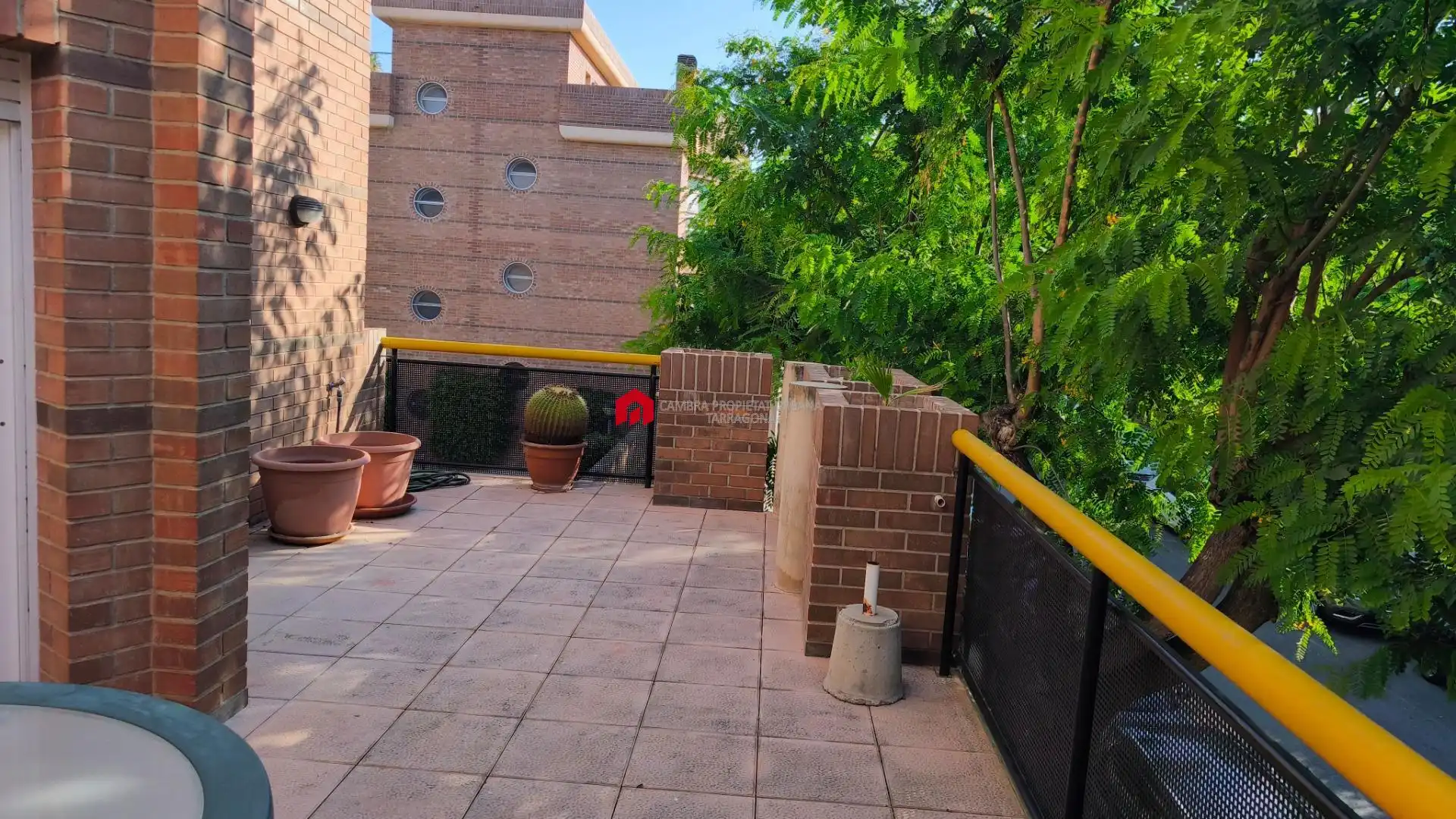 Terraza de Casa adosada en venta en Tortosa con Aire acondicionado, Calefacción y Jardín privado