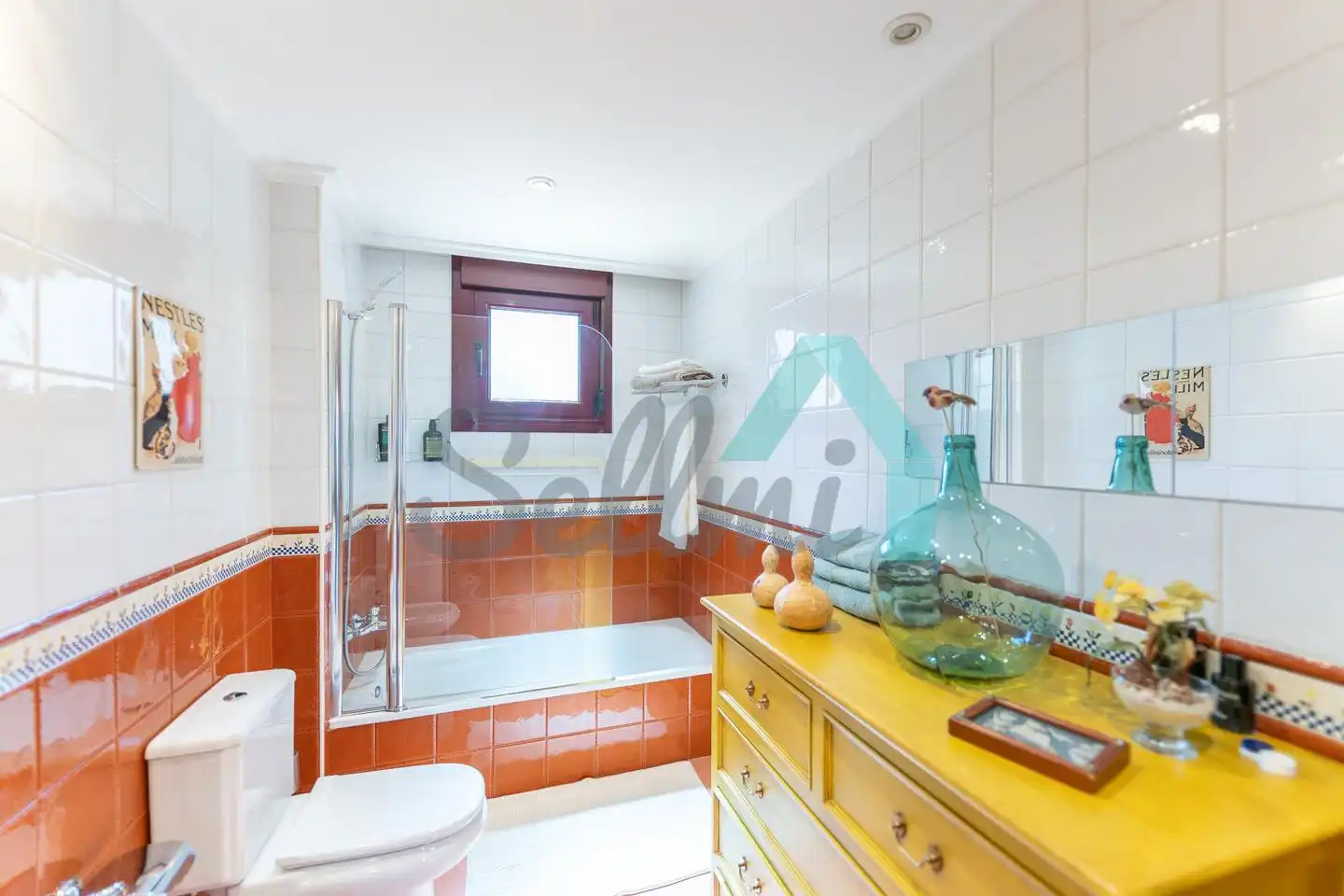 Baño de Piso en venta en Oviedo  con Calefacción, Parquet y Trastero