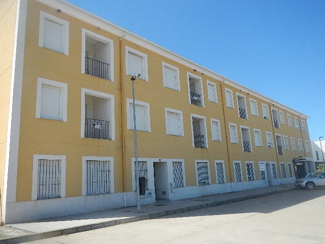 Exterior view of Garage for sale in Monesterio