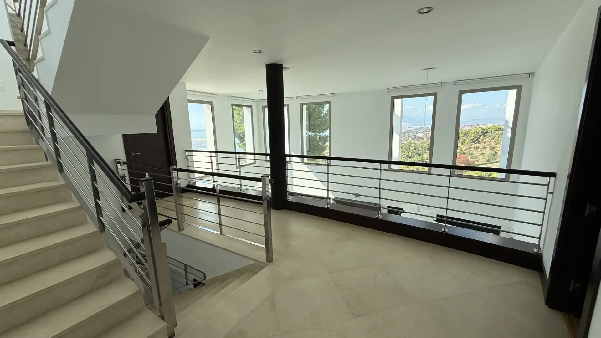 Houses for sale in Calle Esterlicia, 1, Pinares de San Antón