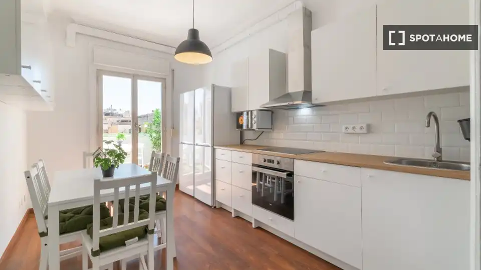 Küche von Wohnung zur untervermieten in Barcelona mit Klimaanlage, Heizung und Möbliert