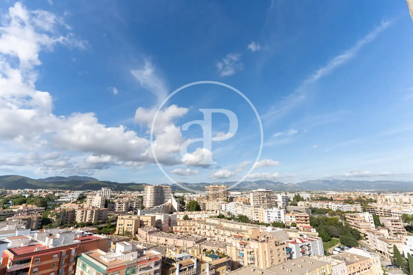 Exterior view of Flat for sale in  Palma de Mallorca  with Air Conditioner, Heating and Terrace