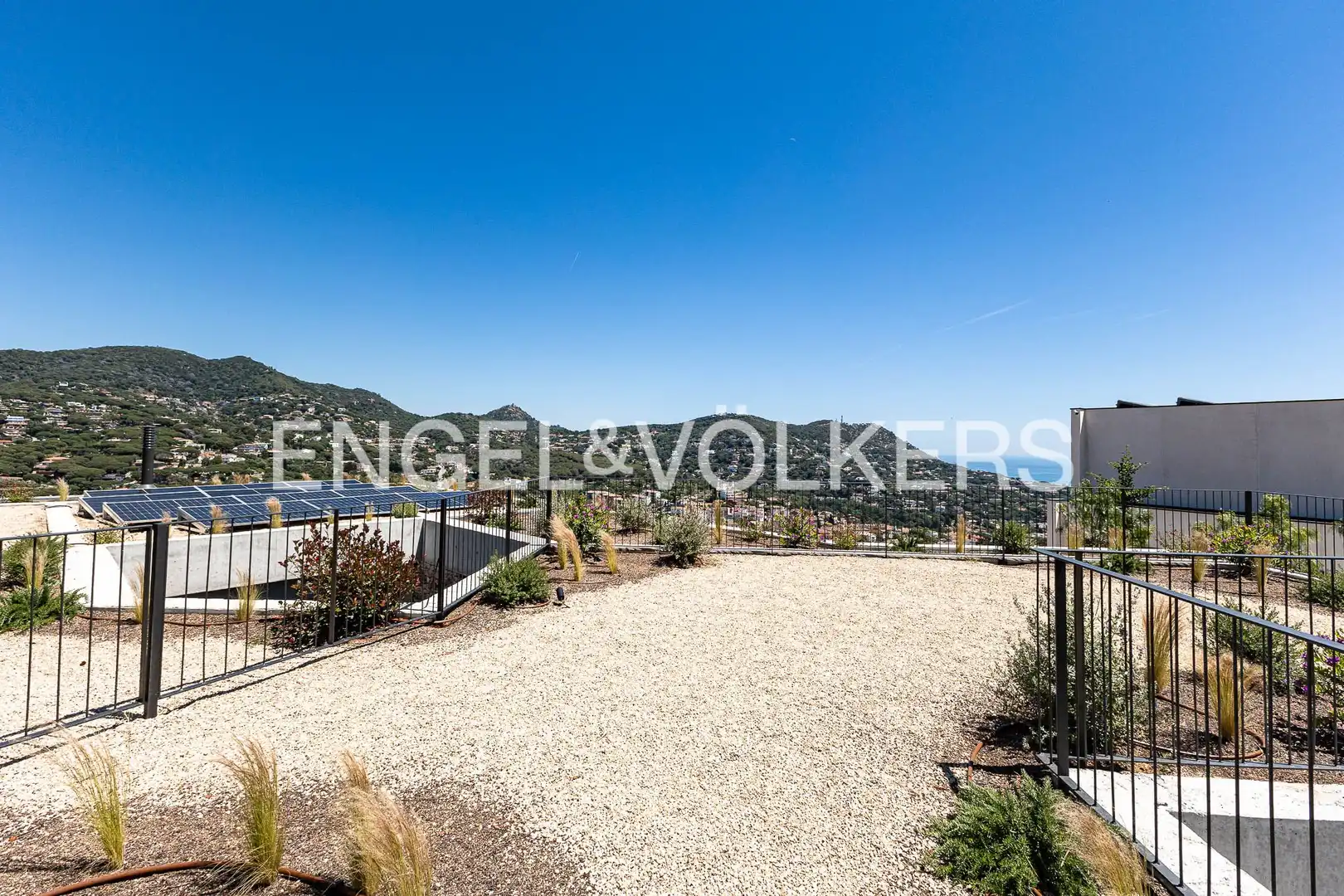 Houses for sale in Cabrils  with Heating, Private garden and Parquet flooring