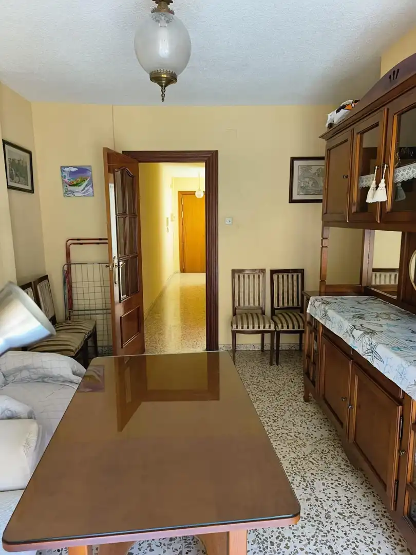 Flat for rent in Granada