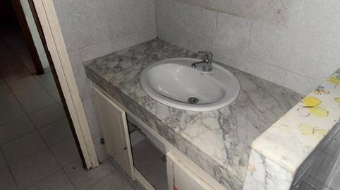 Foto 4 de Piso en venta en Calle Lledoner, Hostal, Granollers