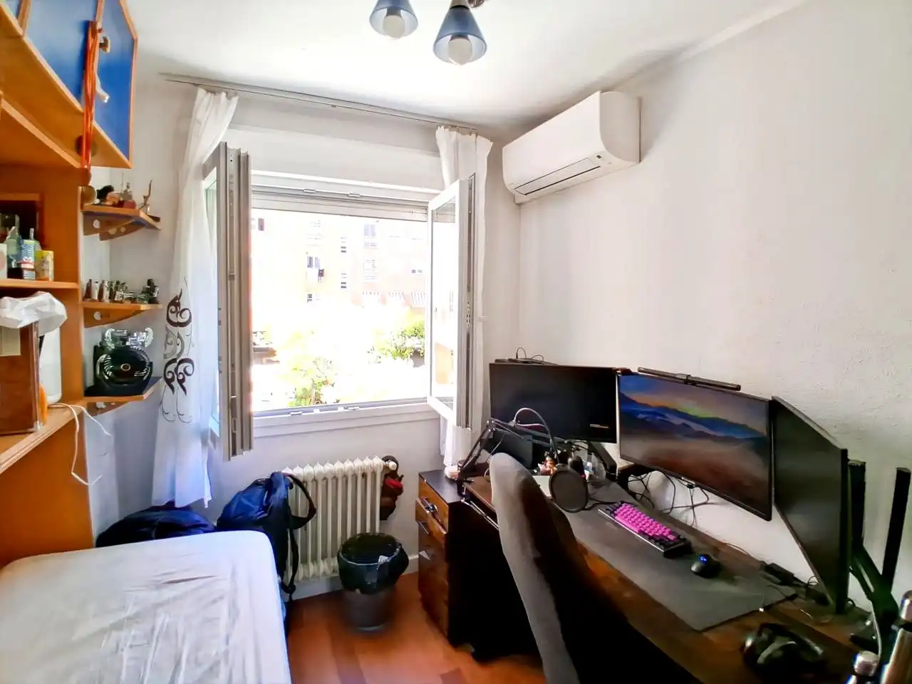 Schlafzimmer von Wohnung zum Verkauf in Madrid mit Klimaanlage, Heizung und Möbliert