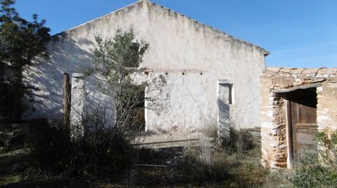 MASIA PARA REFORMAR  CON ALMACENES EN UNA FINCA DE 10 HECTÁREAS, Bild 3