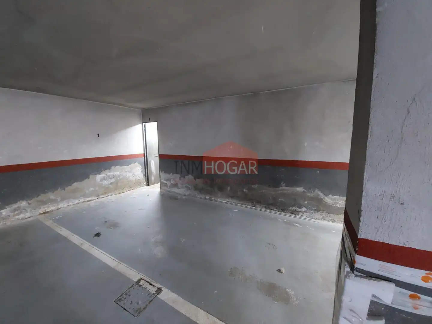 Parking de Piso en venta en Ávila con Calefacción, Terraza y Trastero