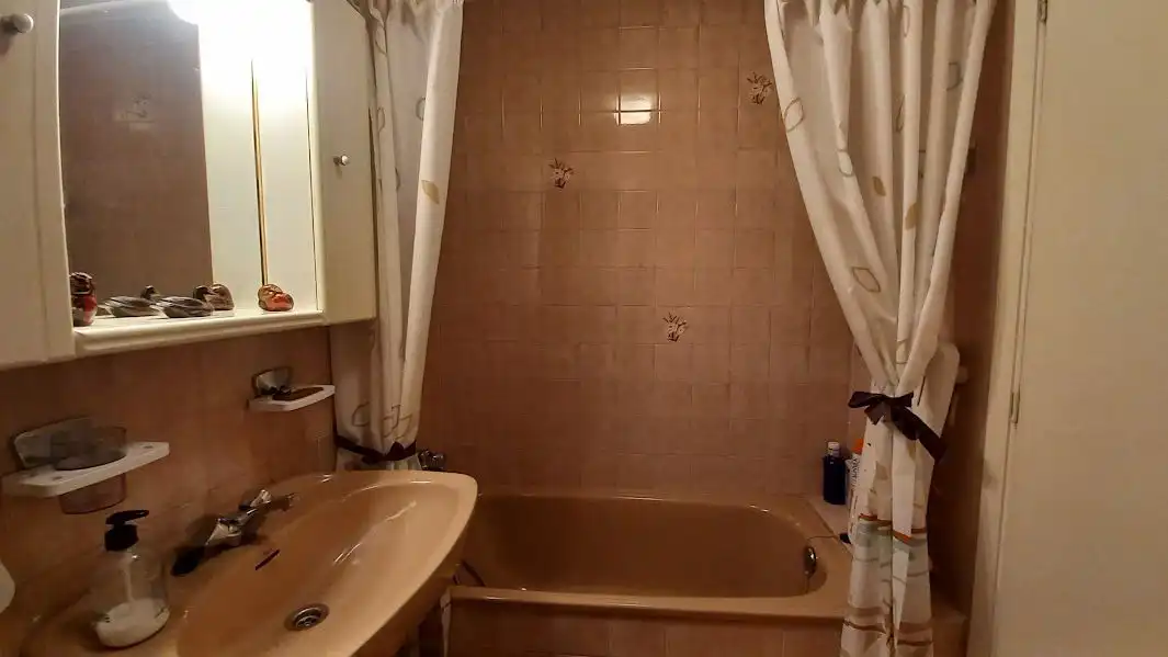 Bathroom of Flat for sale in A Coruña Capital   with Storage room