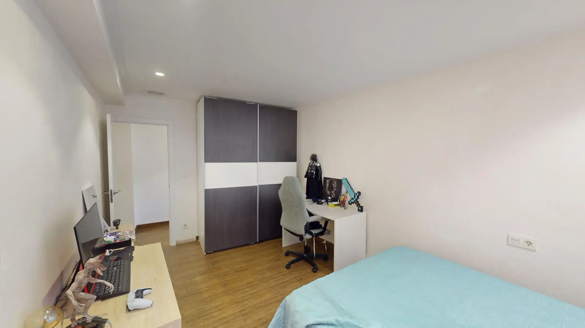 Habitación de Piso en venta en Elche / Elx con Aire acondicionado, Amueblado y Balcón