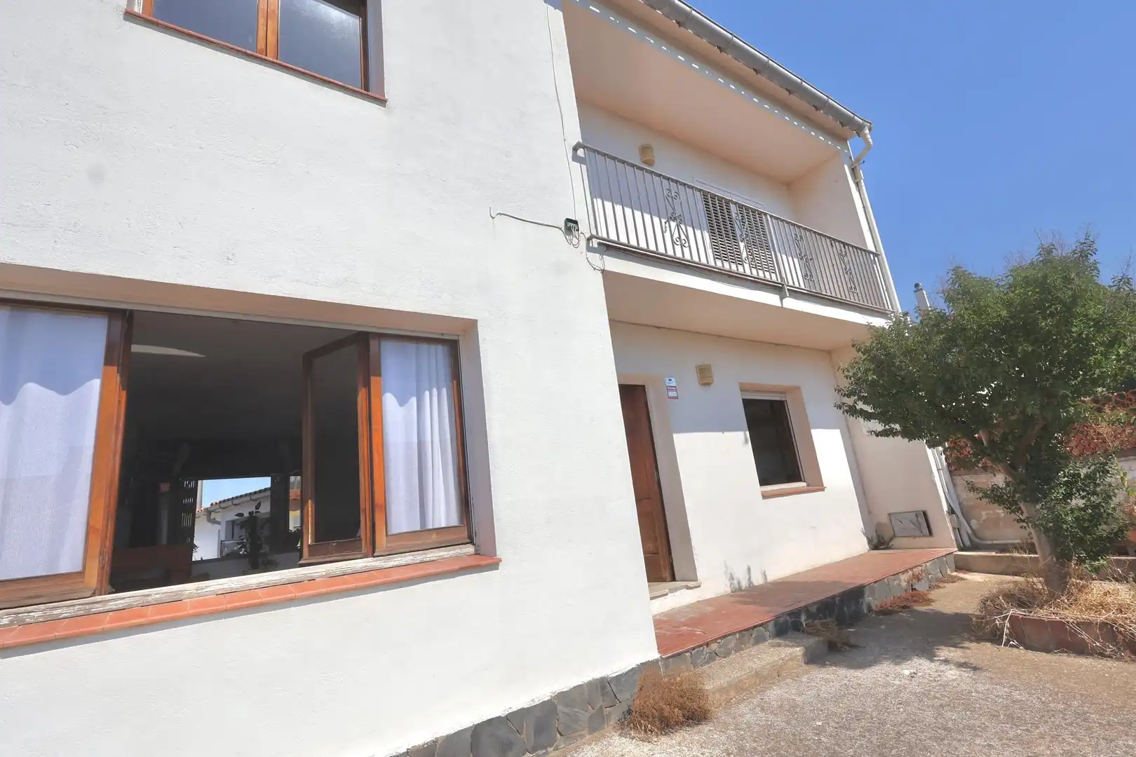 Außenansicht von Country house zum Verkauf in Vidreres