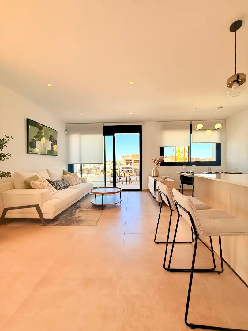 New build Apartment with pool for sale in Calle Manuel Romera 8422, imagen 5