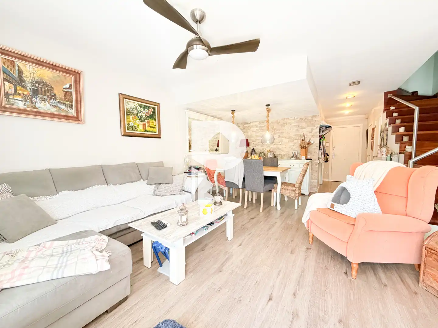 Houses for rent in Carrer Sant Jordi, 11, Corbera de Llobregat