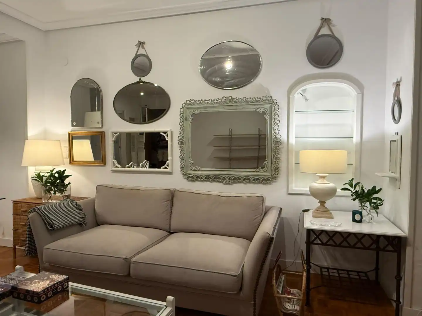Flat with terrace for sale in Centro