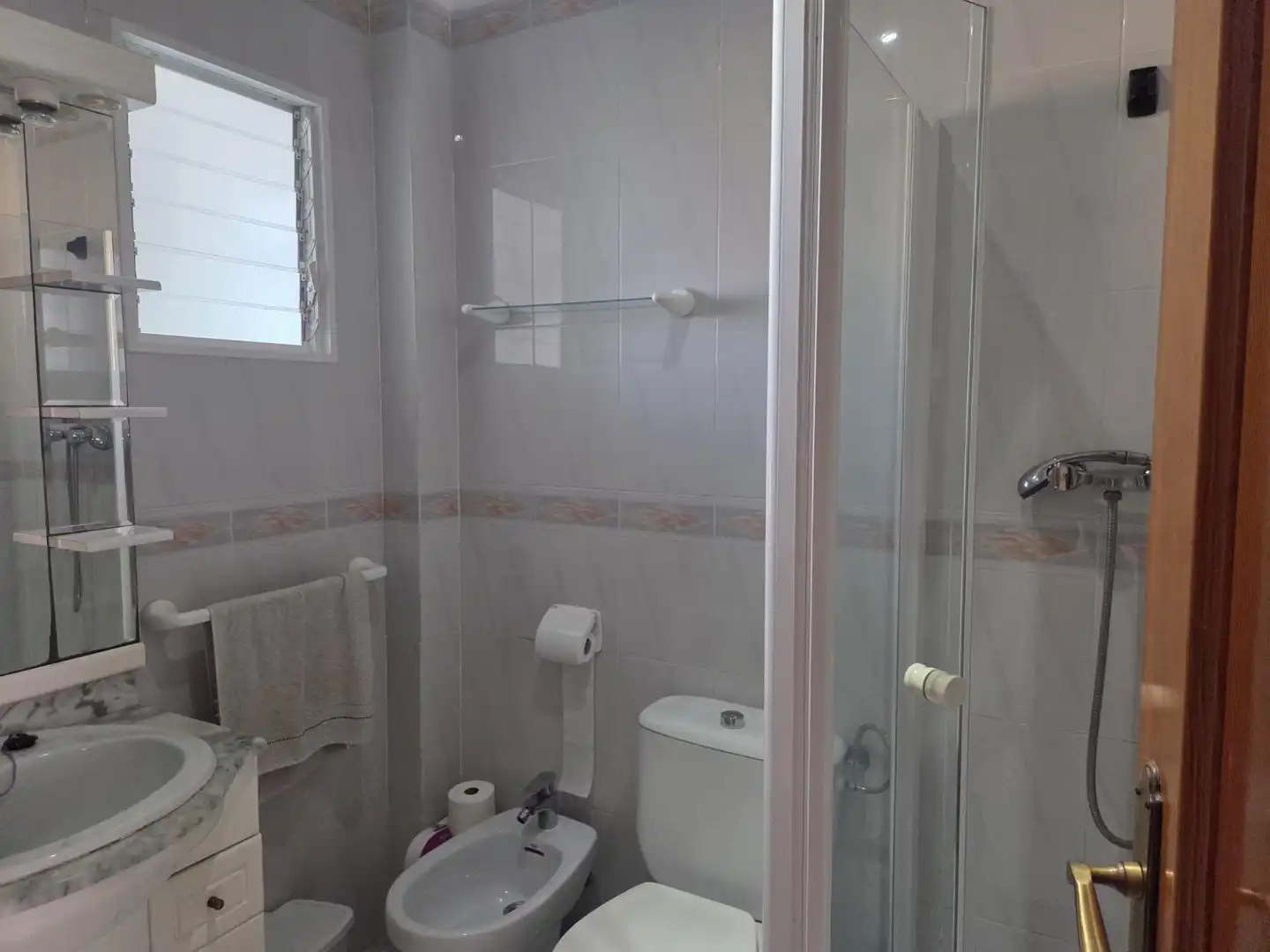 Bathroom of Detached homes for sale in Sueca  with Air Conditioner, Terrace and Furnished