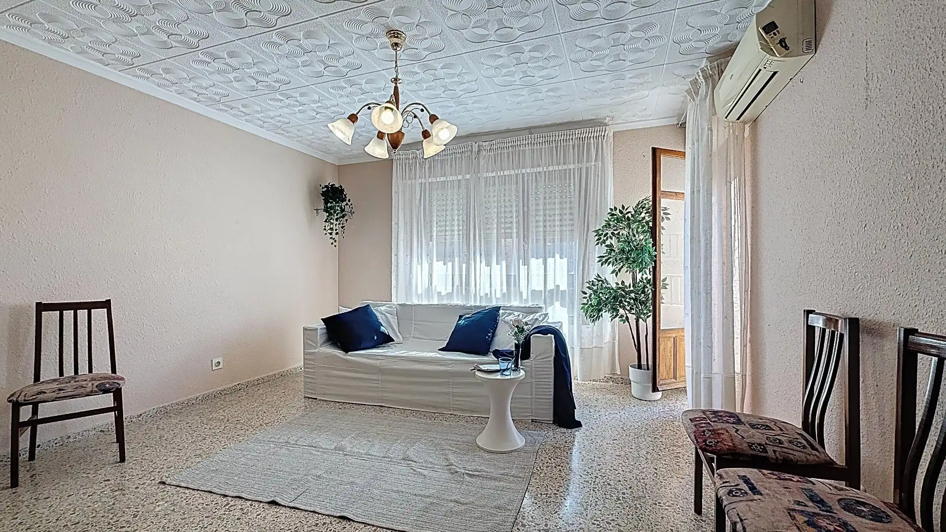 Sala d'estar de Pis en venda en Castalla amb Traster i Balcó