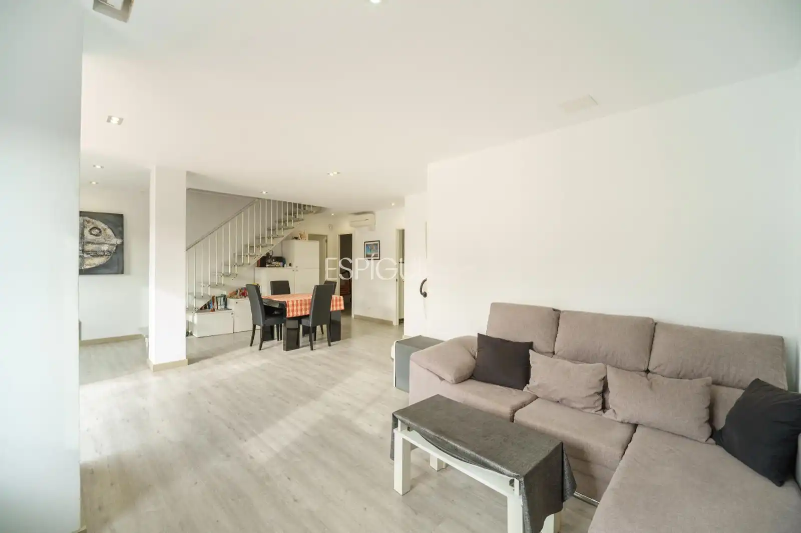Living room of Attic for sale in  Barcelona Capital  with Air Conditioner, Heating and Terrace