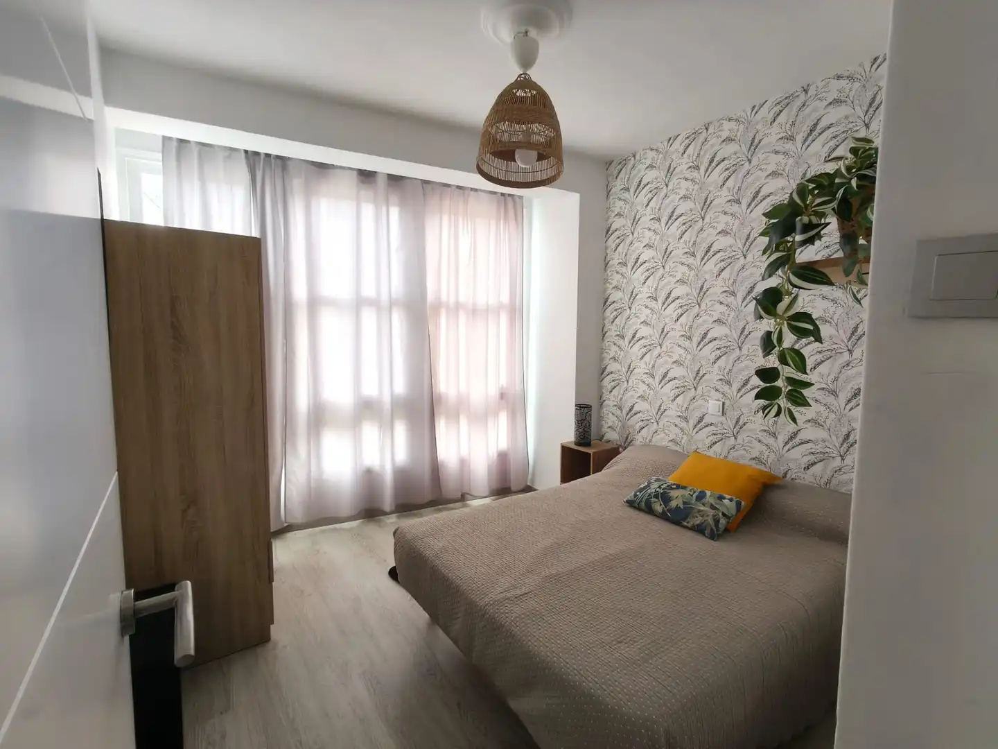 Habitación de Dúplex en venta en Cedeira con Parquet, Terraza y Amueblado