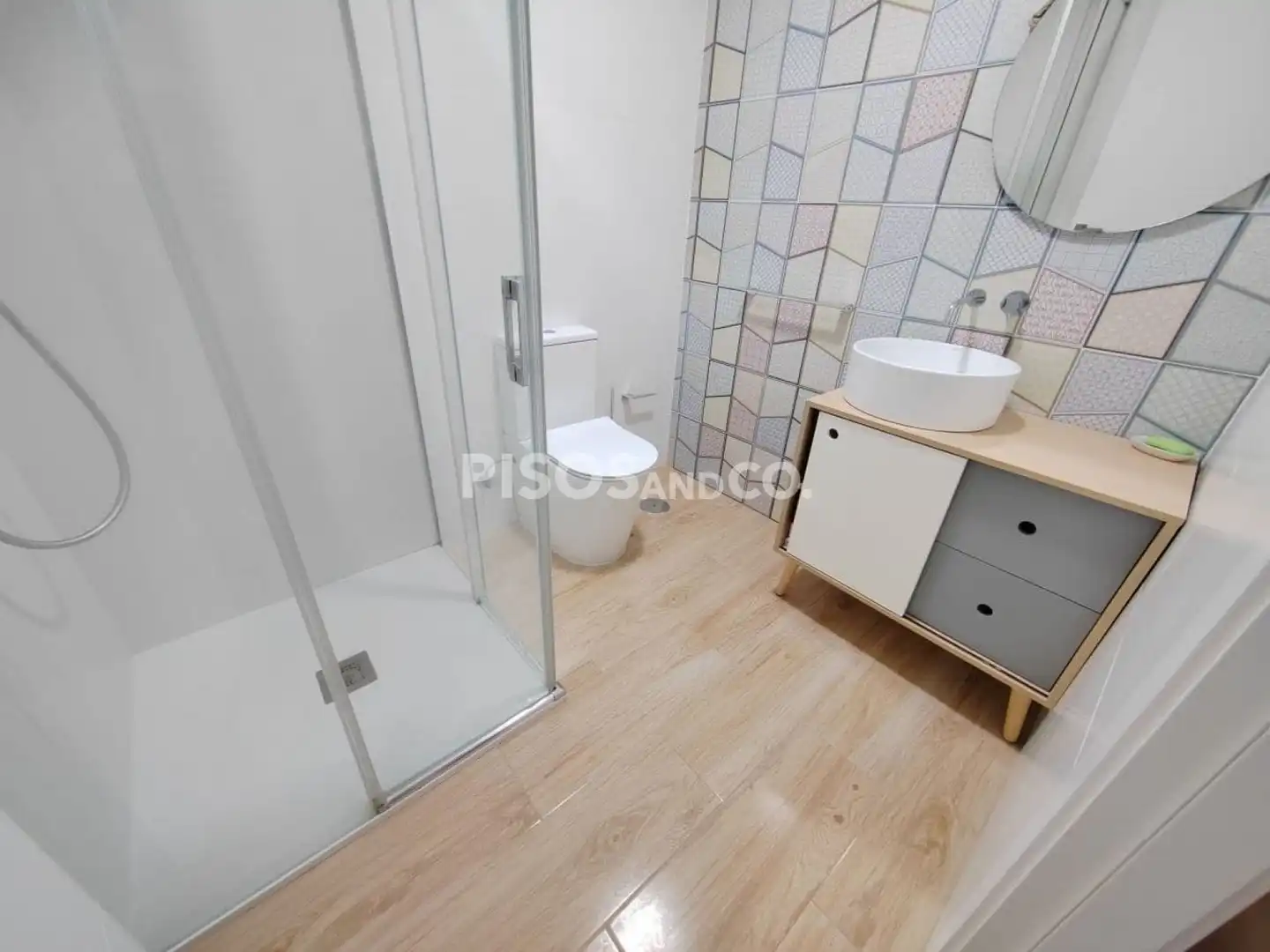 Baño de Piso en venta en A Coruña Capital  con Terraza y Trastero