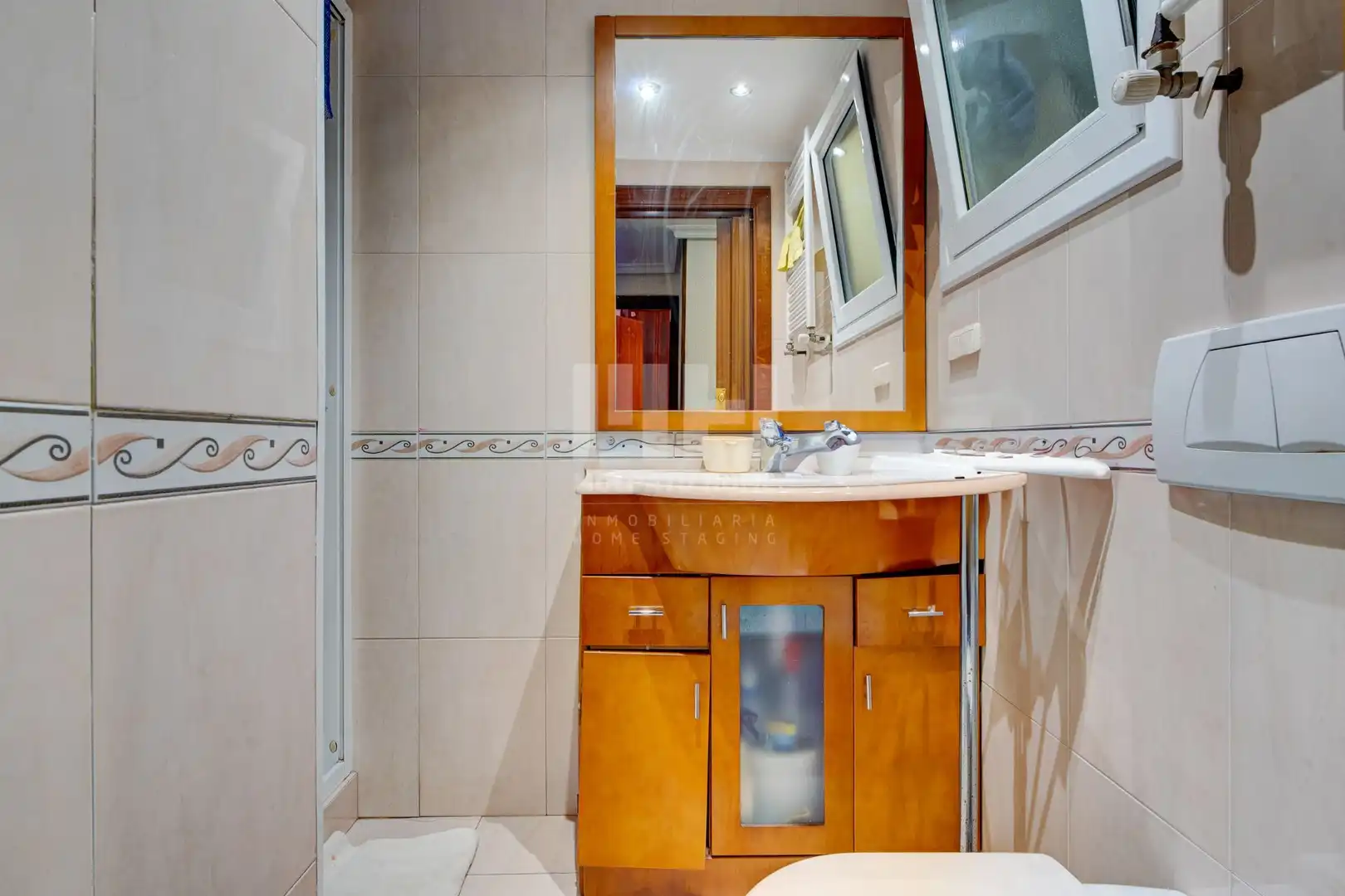 Bathroom of Flat for sale in Donostia - San Sebastián   with Heating