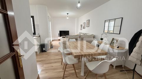 Foto 3 de Casa adosada en venta en Lebrija, Sevilla