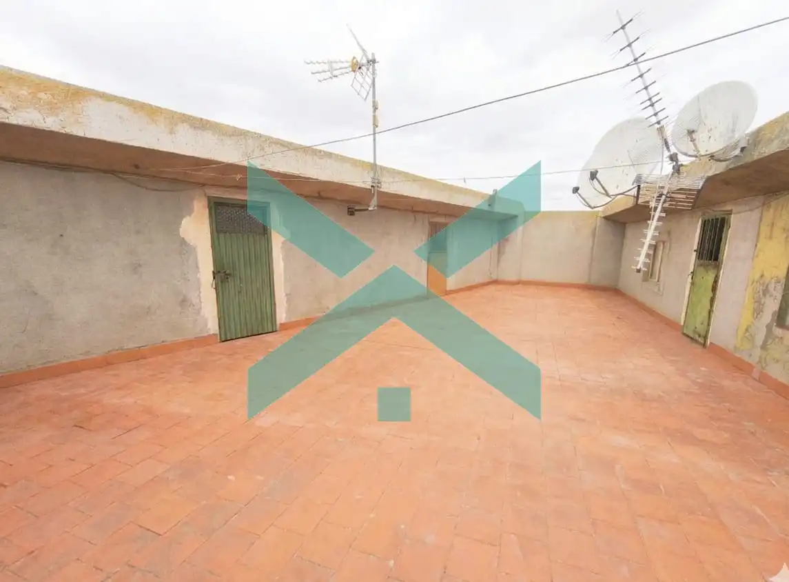 Terraza de Piso en venta en Lillo con Calefacción, Terraza y Amueblado