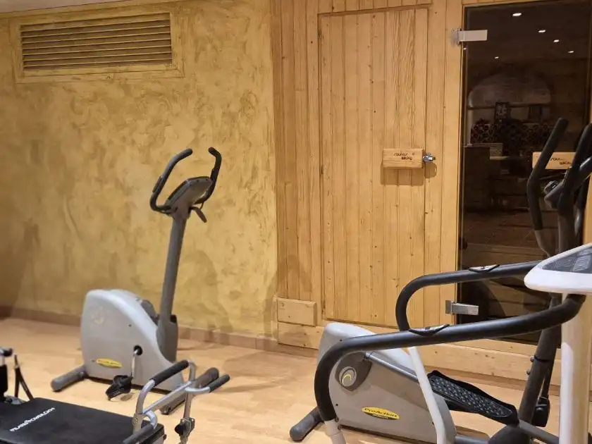 Casa aparellada amb piscina en venda a AVENIDA DE MALTA 10, imagen 33
