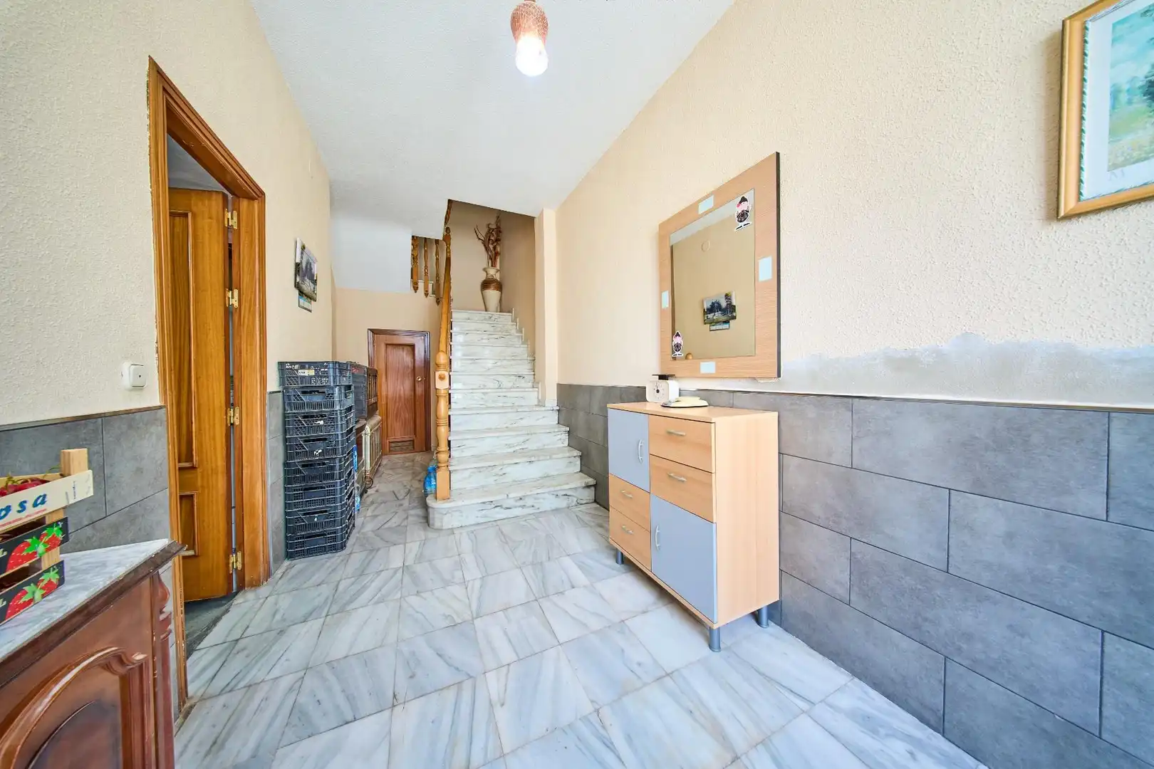 Casa adosada en venta en Baza con Calefacción, Terraza y Trastero