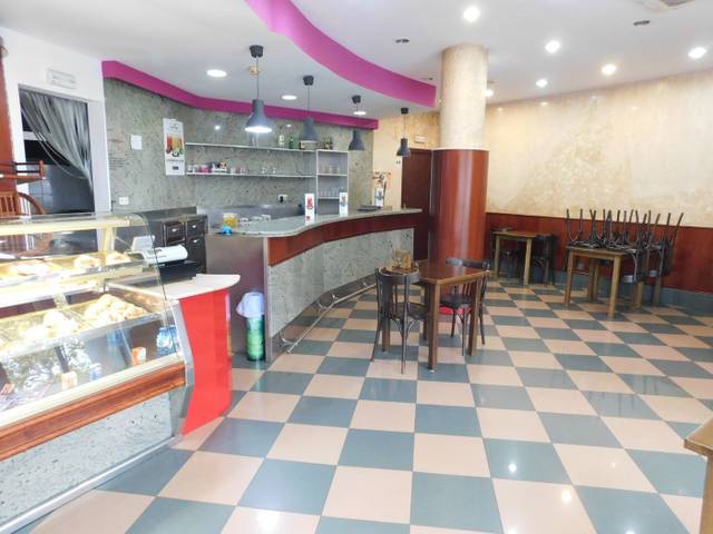 Local comercial en Venta en N/A en Montigalà