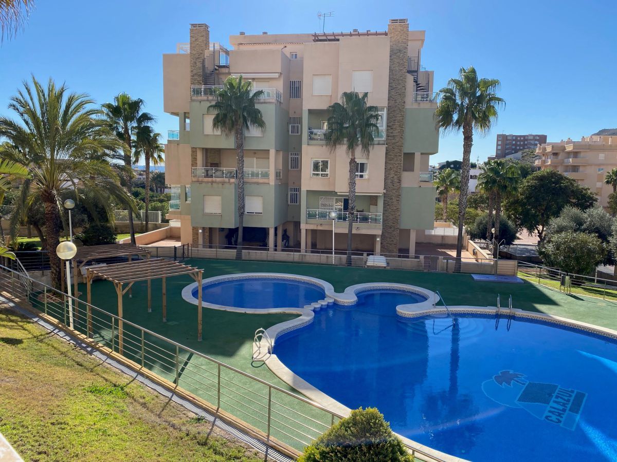 Swimming pool of Flat to rent in Cartagena  with Air Conditioner, Heating and Terrace