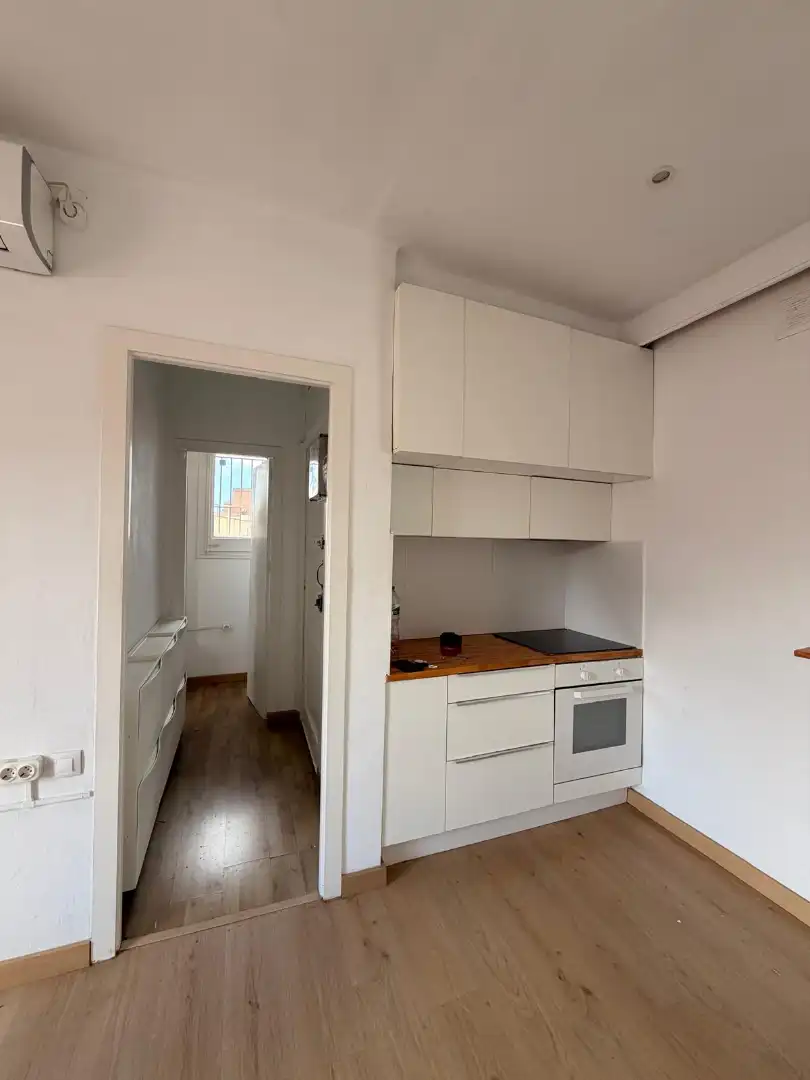 Kitchen of Attic for sale in Barcelona  with Air Conditioner, Heating and Parquet flooring