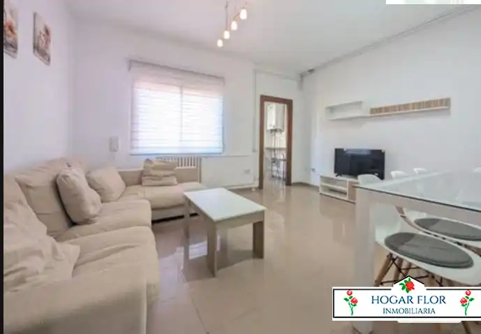Living room of Flat for sale in Salamanca  with Heating and Balcony