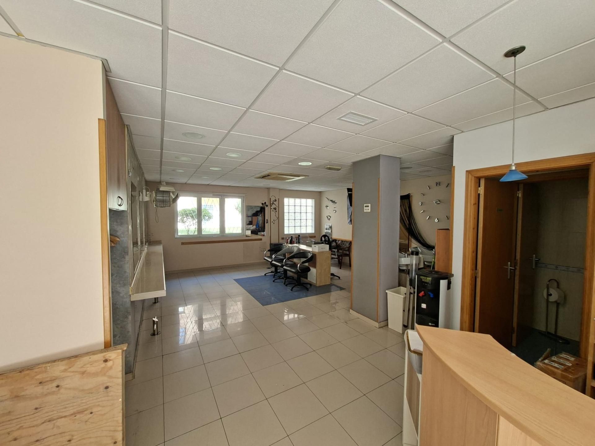 Premises for sale in  Zaragoza Capital  with Air Conditioner