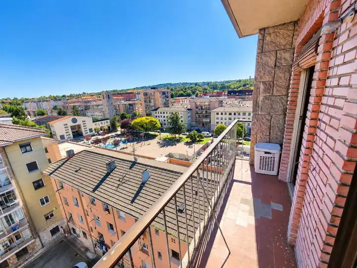 Piso con ascensor en venta en Fozaneldi - Tenderina - Ventanielles, imagen 22