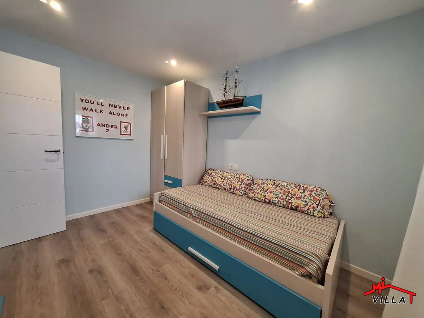 Bedroom of Attic for rent in Laredo  with Heating, Terrace and Furnished