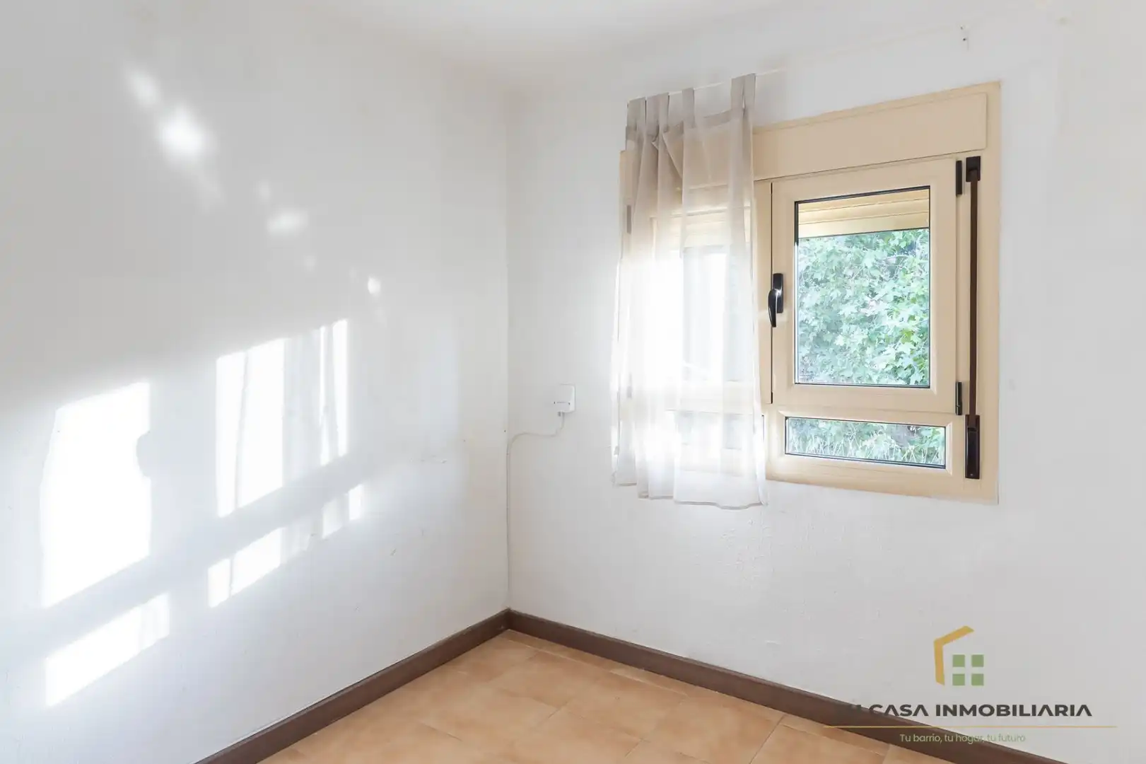 Bedroom of Flat for sale in Badalona  with Air Conditioner