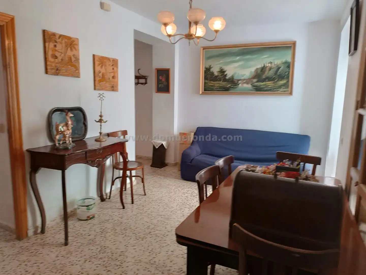 Sala d'estar de Casa o xalet en venda en El Burgo amb Terrassa i Moblat