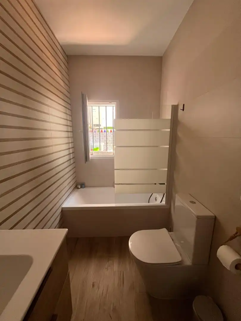 Baño de Casa o chalet de alquiler en El Rompido con Jardín privado, Terraza y Amueblado