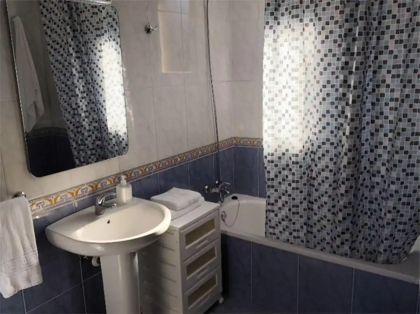 Badezimmer von Wohnung zur Miete in Alberite, La Rioja