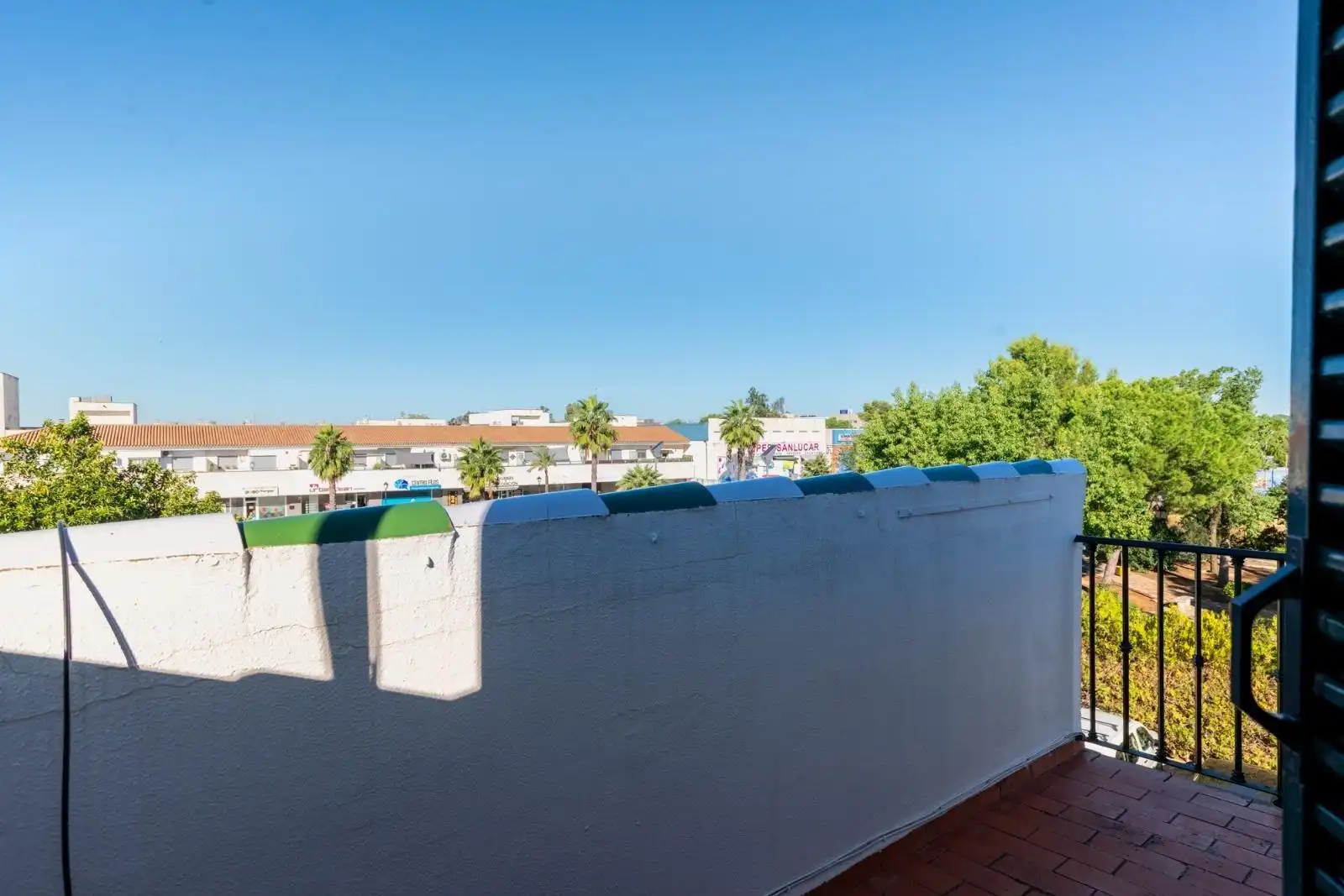 Chalet con terraza en venta en Sanlúcar la Mayor, imagen 70
