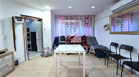 Foto 2 de Piso en venta en El Besós i el Maresme,  Barcelona Capital