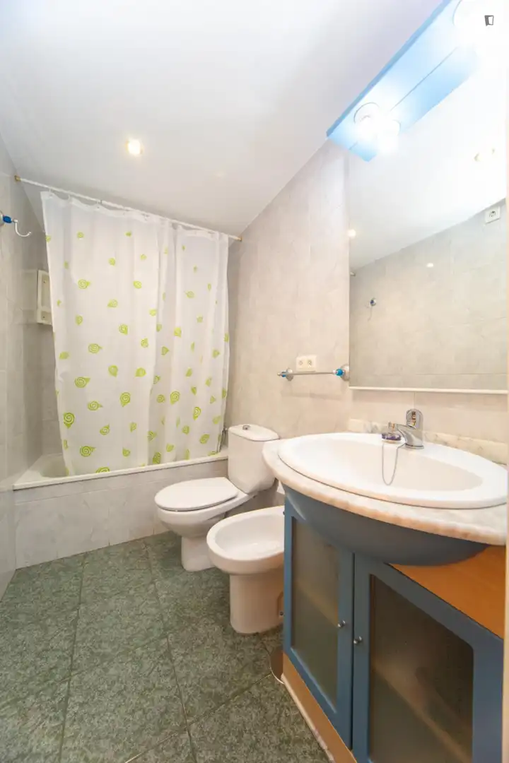Habitación en Barrio de Zaidín