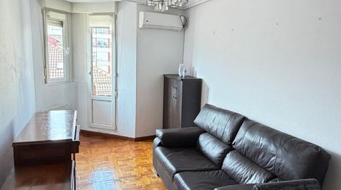Foto 2 de Apartamento de alquiler en Calle Floranes, 8, Numancia - San Fernando, Santander