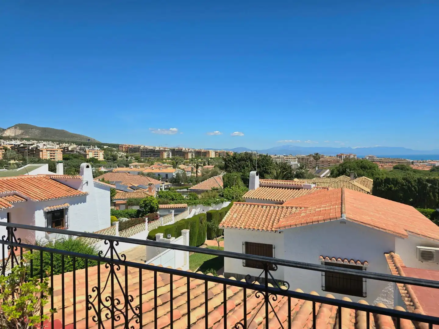 Exterior view of Houses for sale in Benalmádena  with Air Conditioner, Heating and Private garden